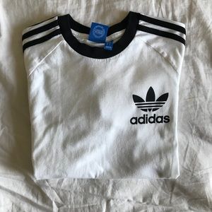 Adidas tee